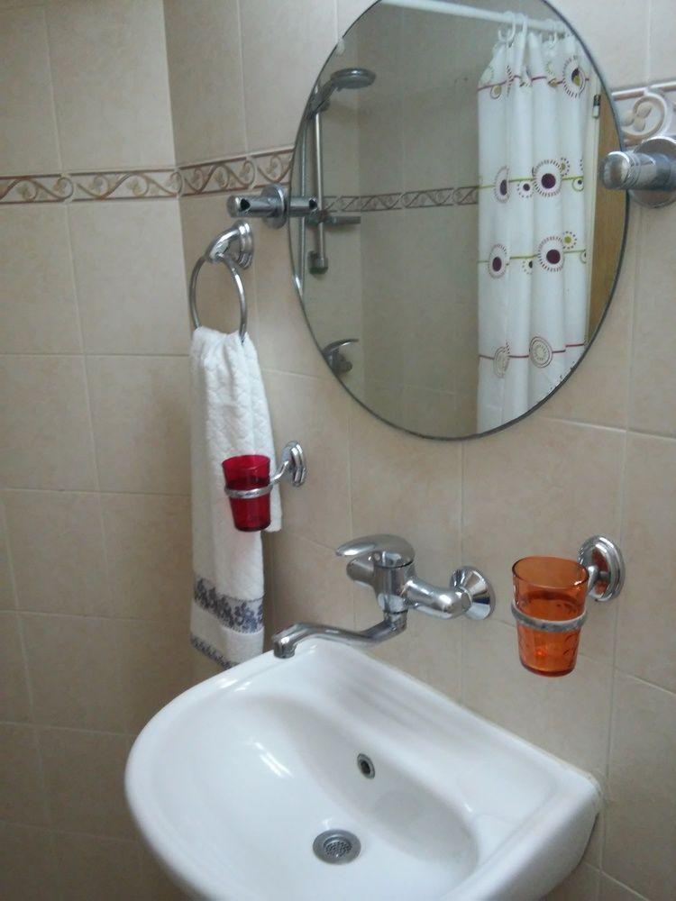 Guest House Orlihome Haifa Buitenkant foto